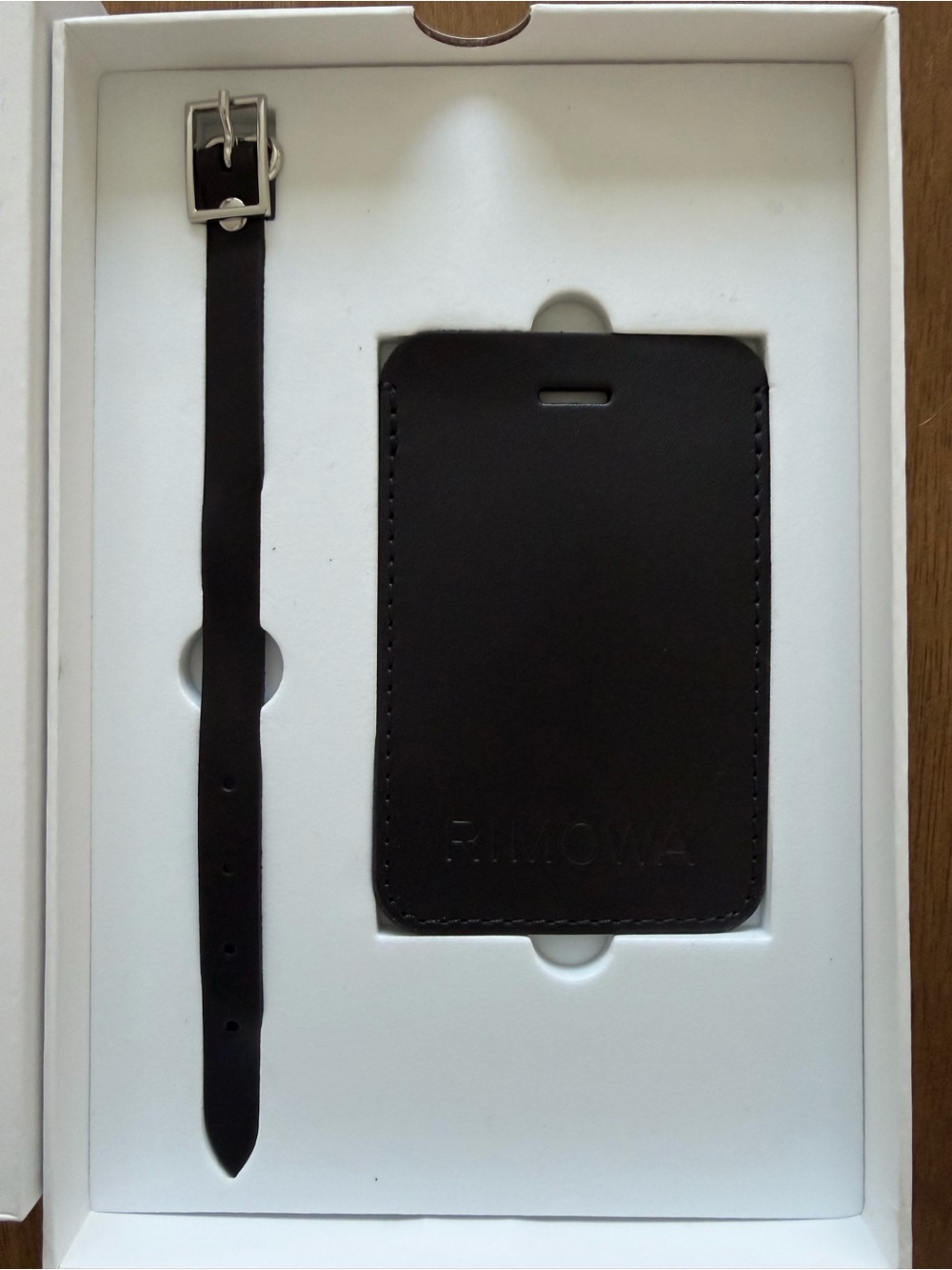 Authentic RIMOWA Luggage Tag - Picture 5 of 5